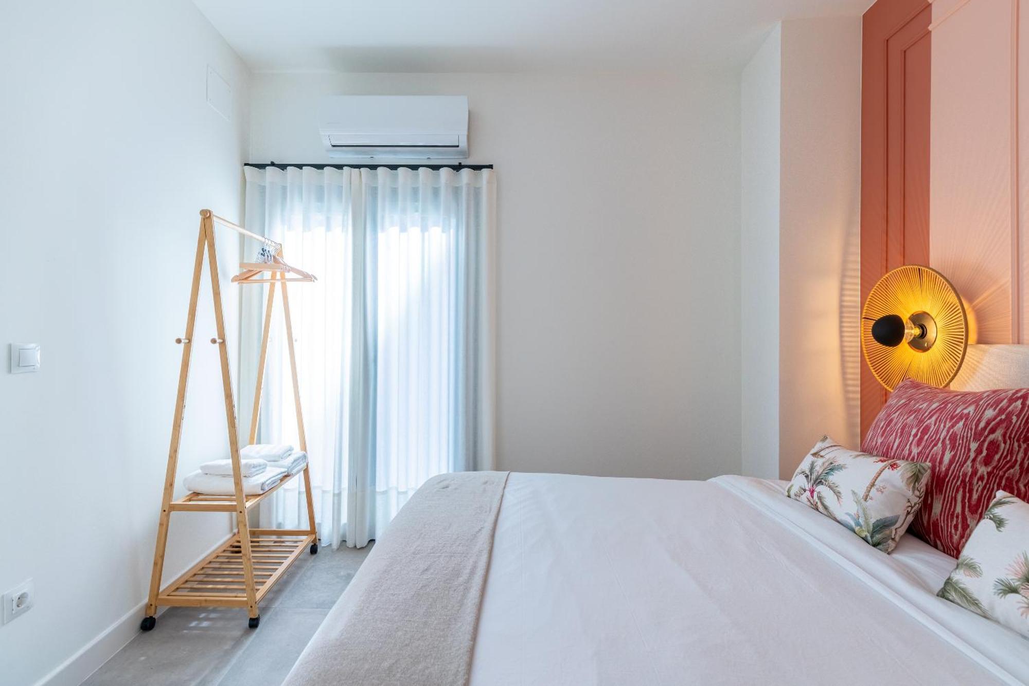 Apartamentos Cano Y Cueto , Jardines De Murillo Sevilla Kültér fotó
